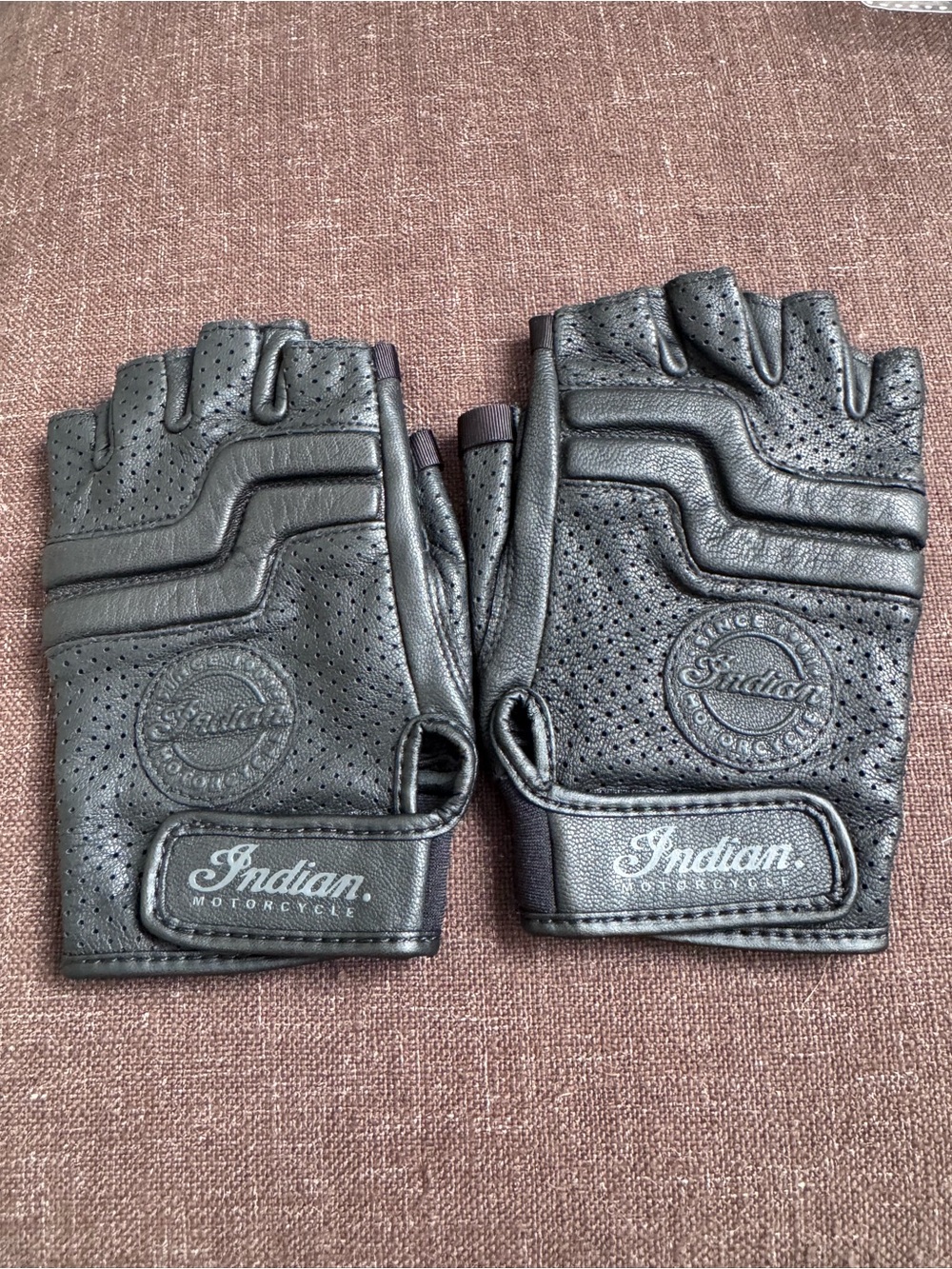 Indian Motorcycle Women’s fingerless gloves.-Large